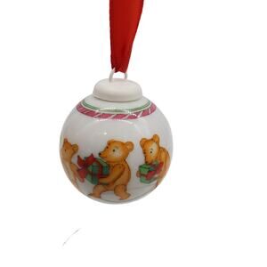 Hutschenreuther Ornament - Three Bears - Porcelain